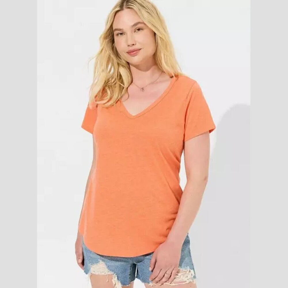 Torrid - Girlfriend Signature Jersey V-Neck Tee, Nasturtium Orange / Cantaloupe